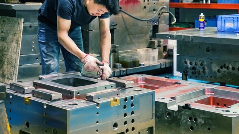 揭秘注塑模具材质选择：性价比背后的秘密