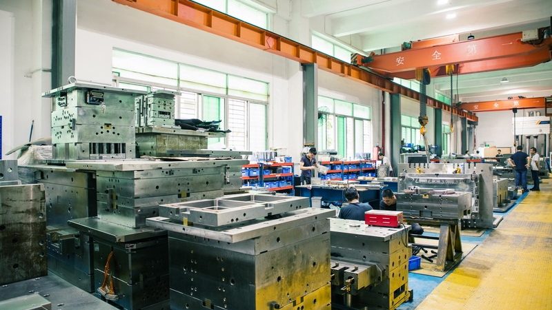 塑胶模具材质选择：优缺点全面解析